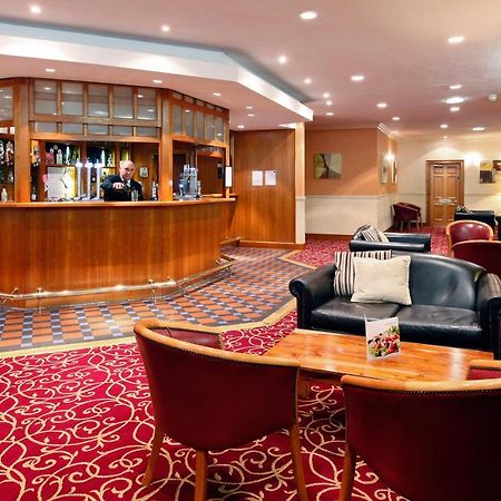 Mercure Wigan Oak Hotel Buitenkant foto