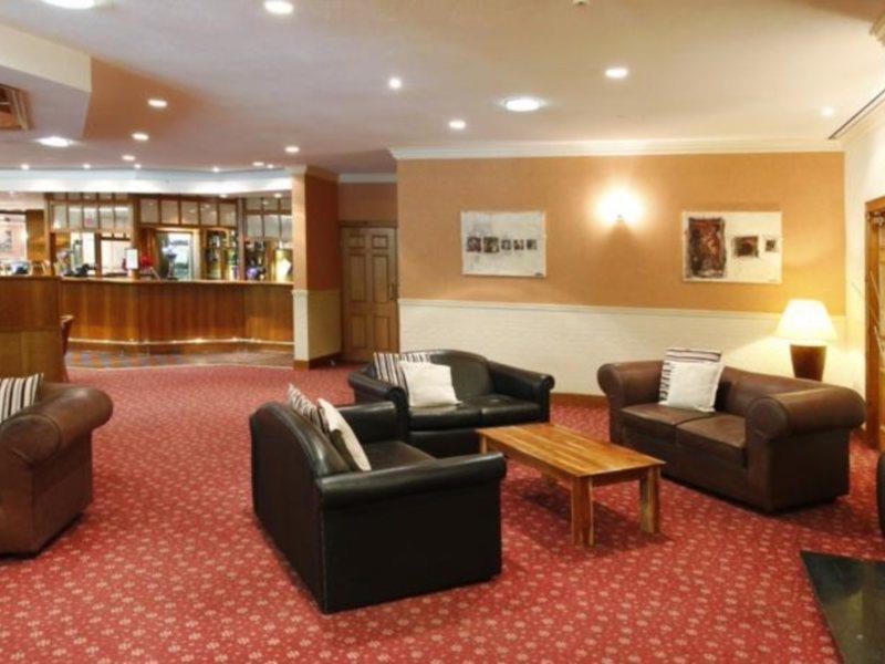 Mercure Wigan Oak Hotel Buitenkant foto