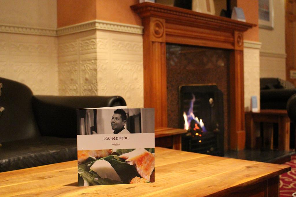 Mercure Wigan Oak Hotel Buitenkant foto