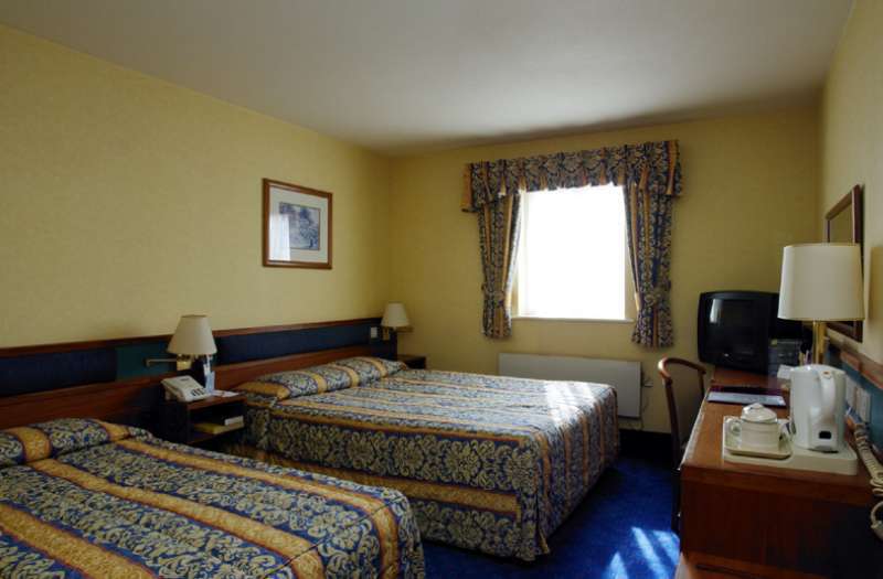 Mercure Wigan Oak Hotel Buitenkant foto